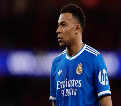 前队友称赞,阿马德场默,契佳,世界杯预测,2026世界杯,赛果分析,胜负趋势,足球赛事